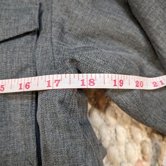 Burton Womens Medium Ski/Snowboard Grey Winter Jacket - Picture 8 of 9